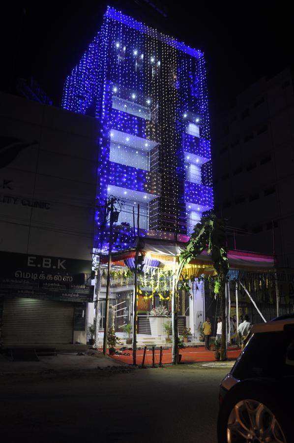 Hotel Kasi Inn Тханджавур Екстер'єр фото